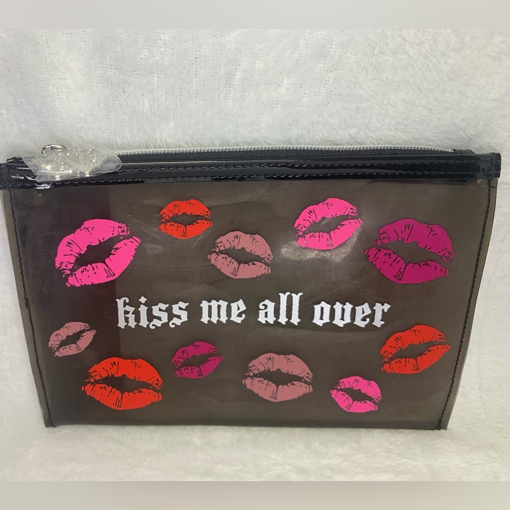 BRAND BEW KVD SILICONE MAKE UP POUCH